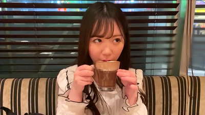 ಅಶ್ಲೀಲ ಸಣ್ಣ ಸ್ತನಗಳು